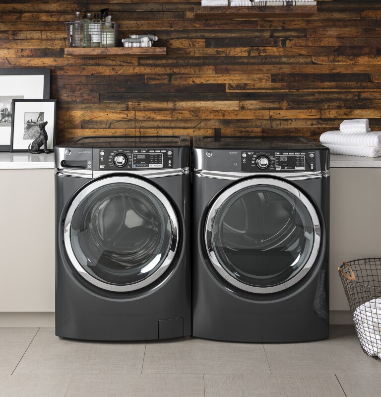 4.9 DOE cu. ft. Capacity RightHeight Front Load Washer with Steam GFW490RPKDG