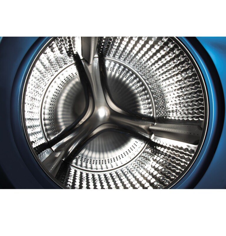 4.8 cu. ft. Capacity Smart Front Load Washer with UltraFresh Vent System with OdorBlock and Sanitize w/Oxi GFW550SSNWW