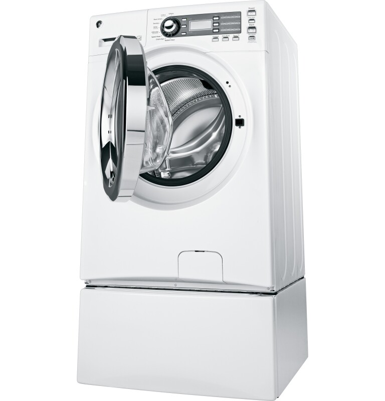 4.1 DOE cu. ft. capacity frontload washer with steam GFWS1500DWW