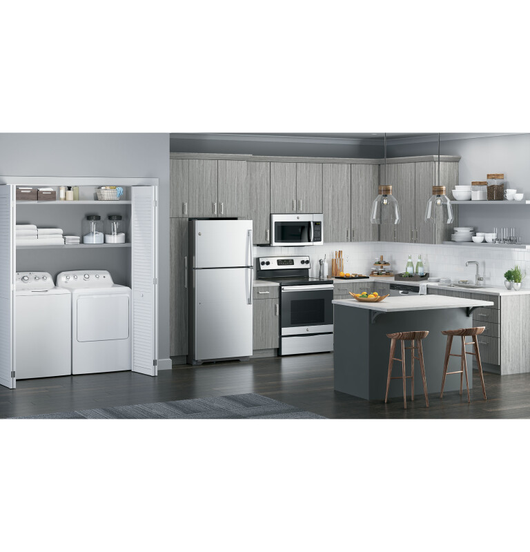 18.2 Cu. Ft. Top-Freezer Refrigerator GIE18ISHSS