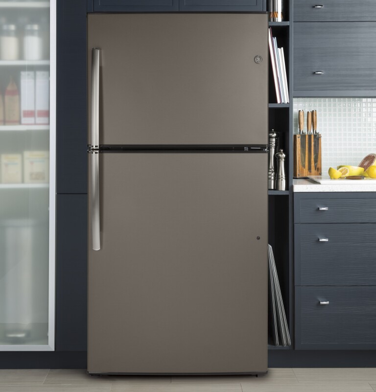 21.1 Cu. Ft. Top-Freezer Refrigerator GIE21GMLES