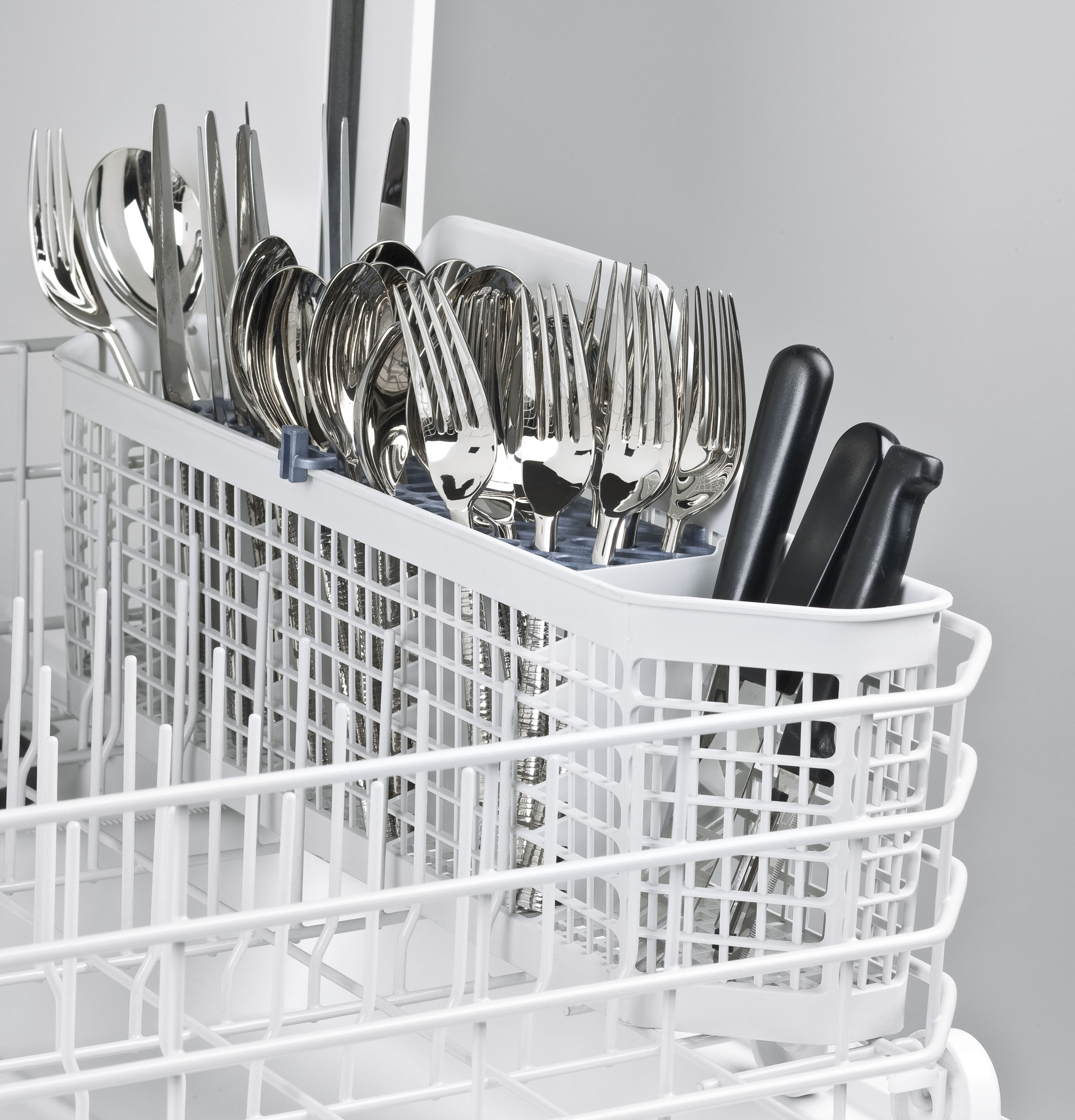 Tall Tub Built-In Dishwasher GLD3806TBB