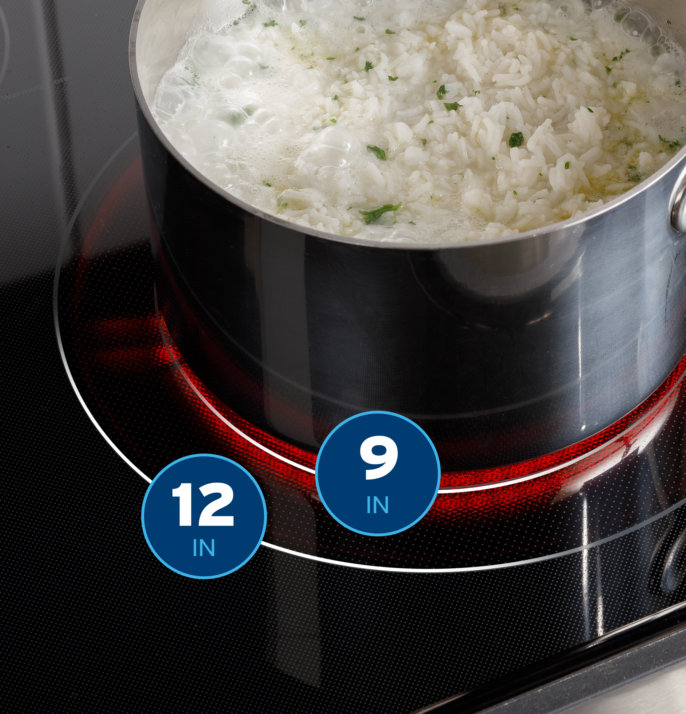 30" Free-Standing Electric Convection Range with No Preheat Air Fry and EasyWash Oven Tray GRF600AVSS