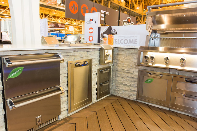 24" Outdoor Refrigerator Drawer and Freezer Drawer with Lock GRFR24TQ
