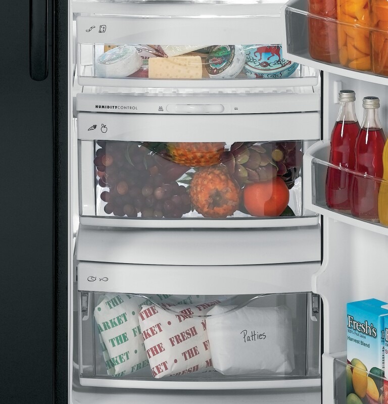 22.7 Cu. Ft. Side-By-Side Refrigerator with Dispenser GSCF3PGXBB