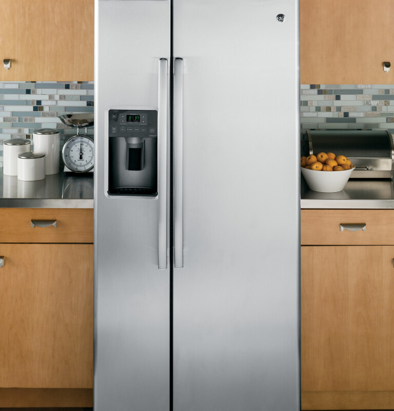23.1 Cu. Ft. Side-By-Side Refrigerator GSE23GSESS