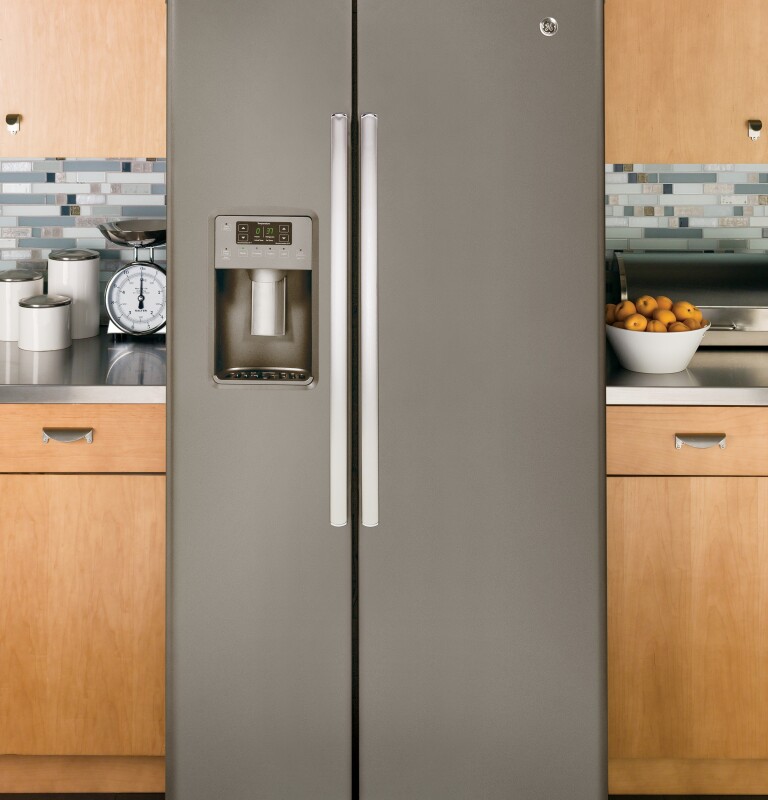 25.9 Cu. Ft. Side-By-Side Refrigerator GSE26HMEES