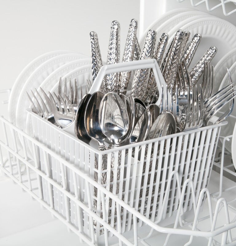 Spacemaker Under-the-Sink Dishwasher GSM2200VBB