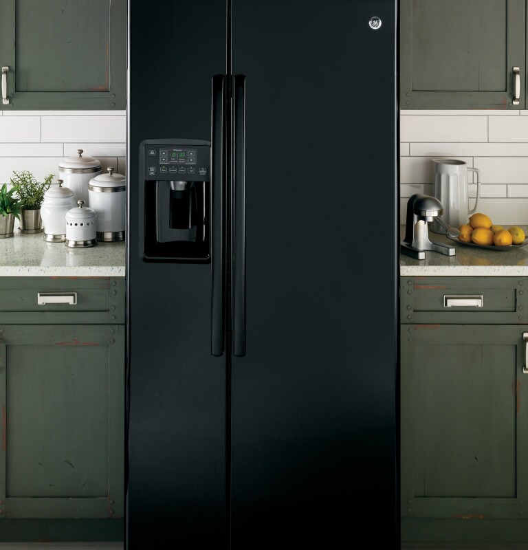 23.2 Cu. Ft. Side-By-Side Refrigerator GSS23GGKBB