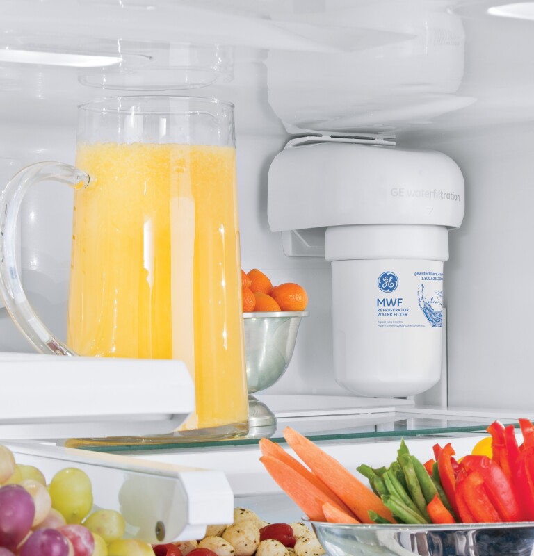 25.3 Cu. Ft. Side-By-Side Refrigerator GSS25GSHSS