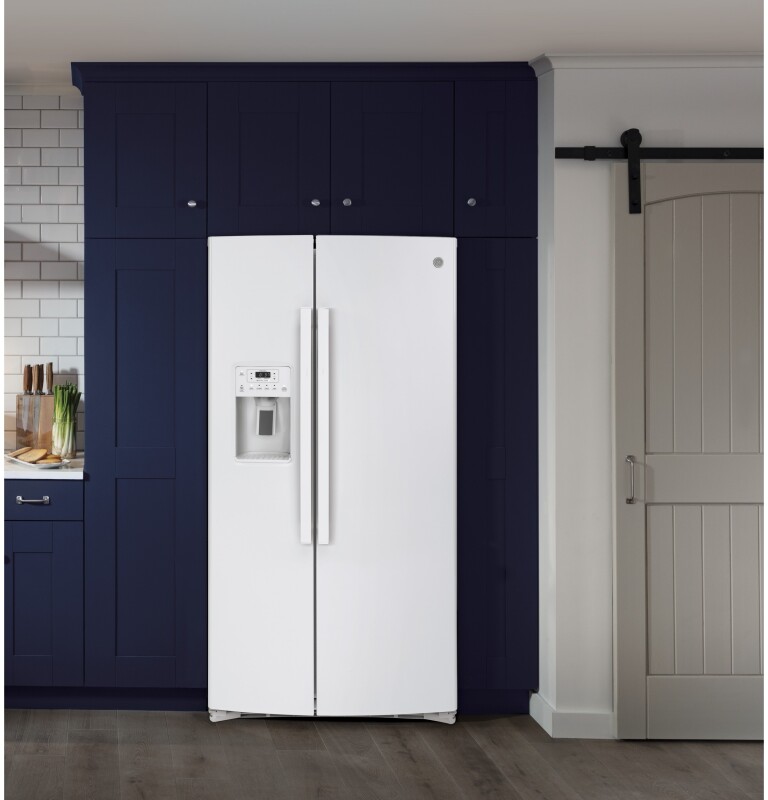 25.1 Cu. Ft. Side-By-Side Refrigerator GSS25IGNWW
