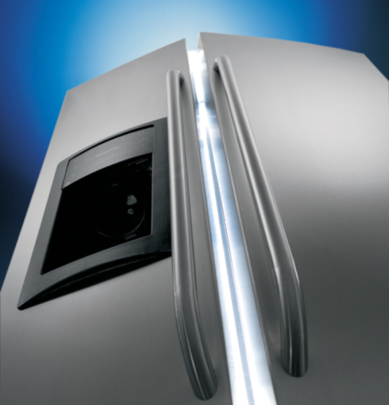 25.4 Cu. Ft. Stainless Side-By-Side Refrigerator with Dispenser GSS25LSTSS