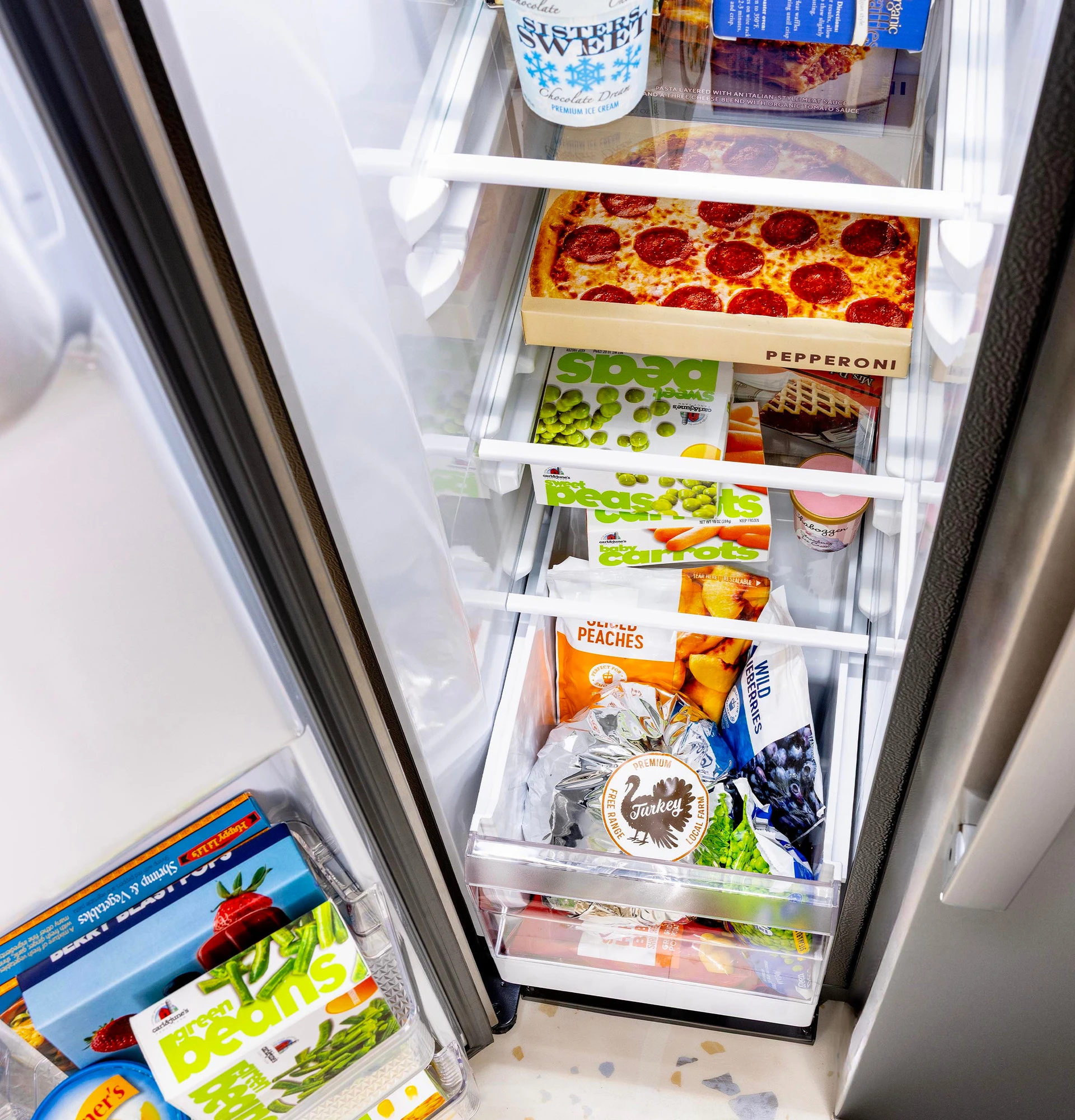 Ge® 27.9 Cu. Ft. Side-by-side Refrigerator With Extra Tall Dispenser And In-door Icemaker GSS28NYYFS