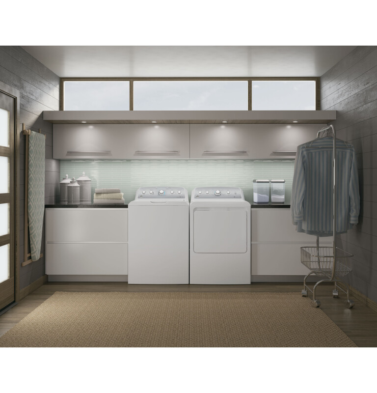 7.2 cu. ft. Capacity aluminized alloy drum Electric Dryer with Sensor Dry GTD45EASJWS