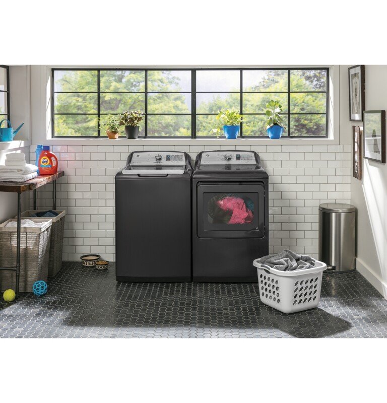 7.4 cu. ft. Capacity Smart aluminized alloy drum Electric Dryer with HE Sensor Dry GTD75ECPLDG