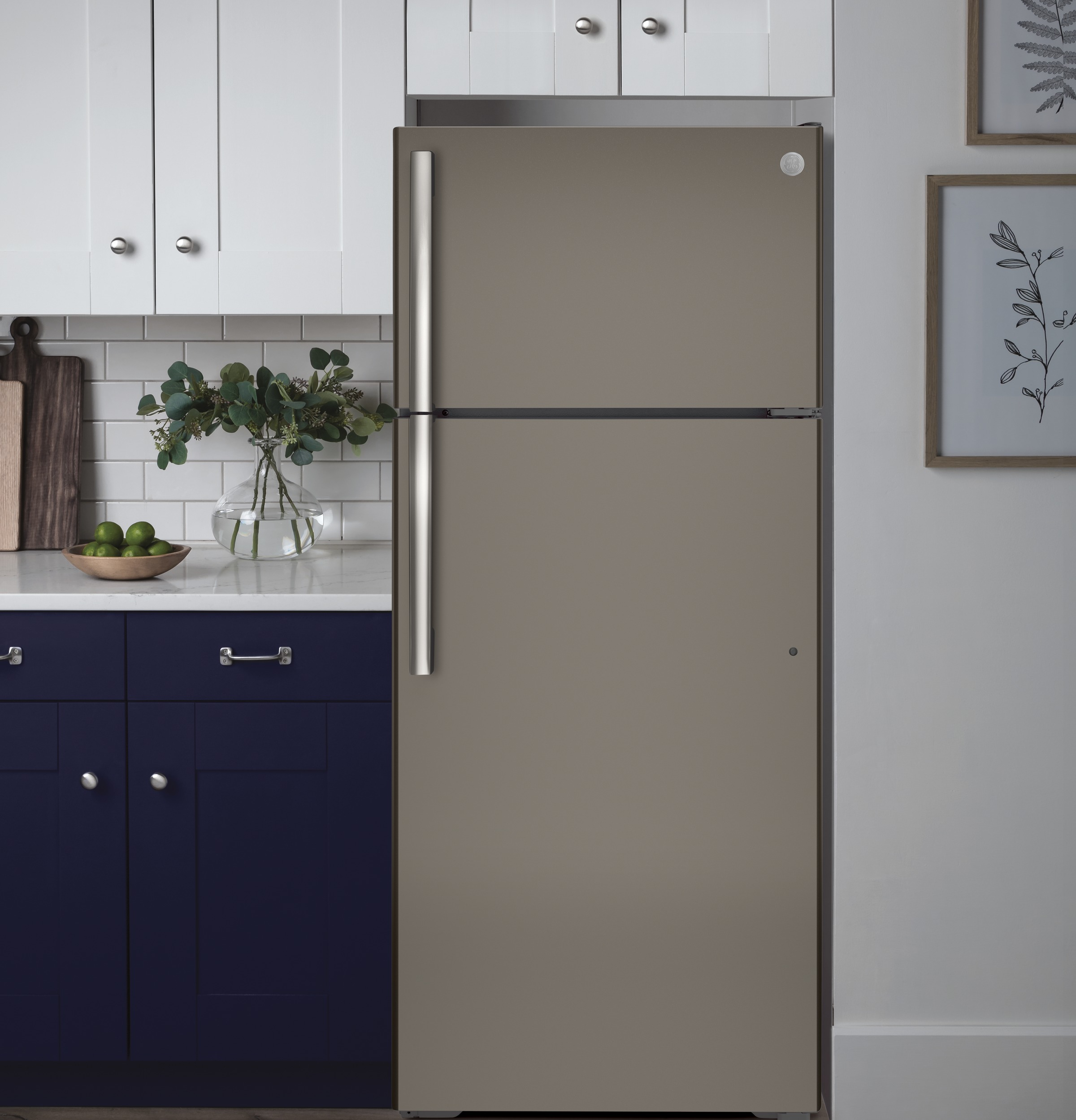 17.5 Cu. Ft. Top-Freezer Refrigerator GTE18GMNRES