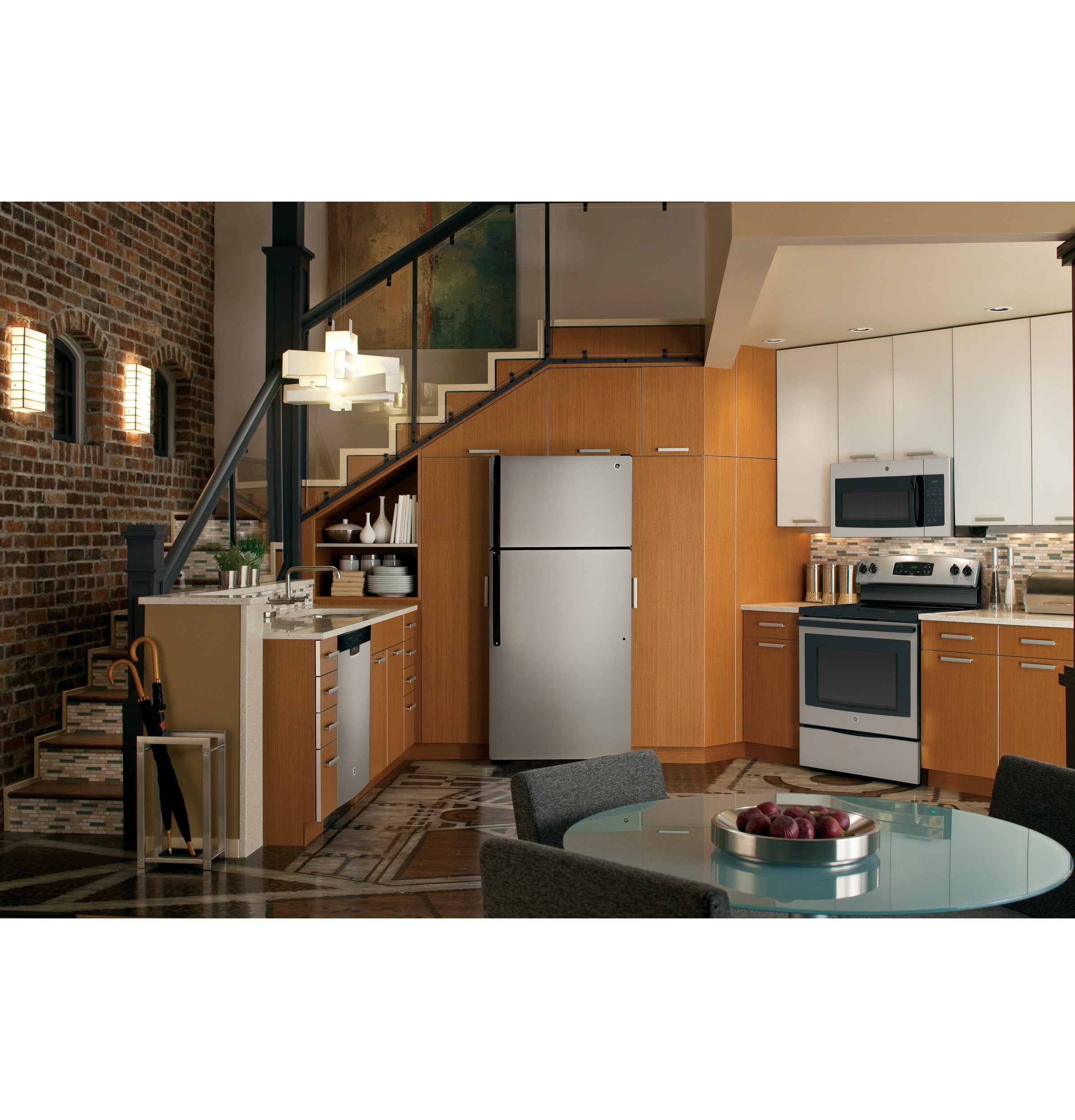 18.1 Cu. Ft. Top-Freezer Refrigerator GTJ18GCDSA