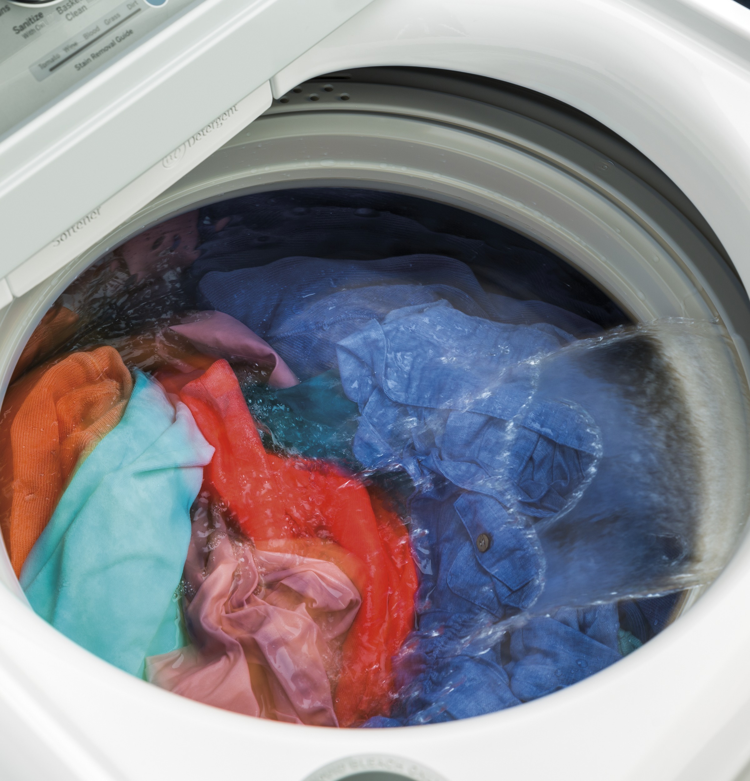 4.6 cu. ft. Capacity Washer with Stainless Steel Basket GTW680BSJWS