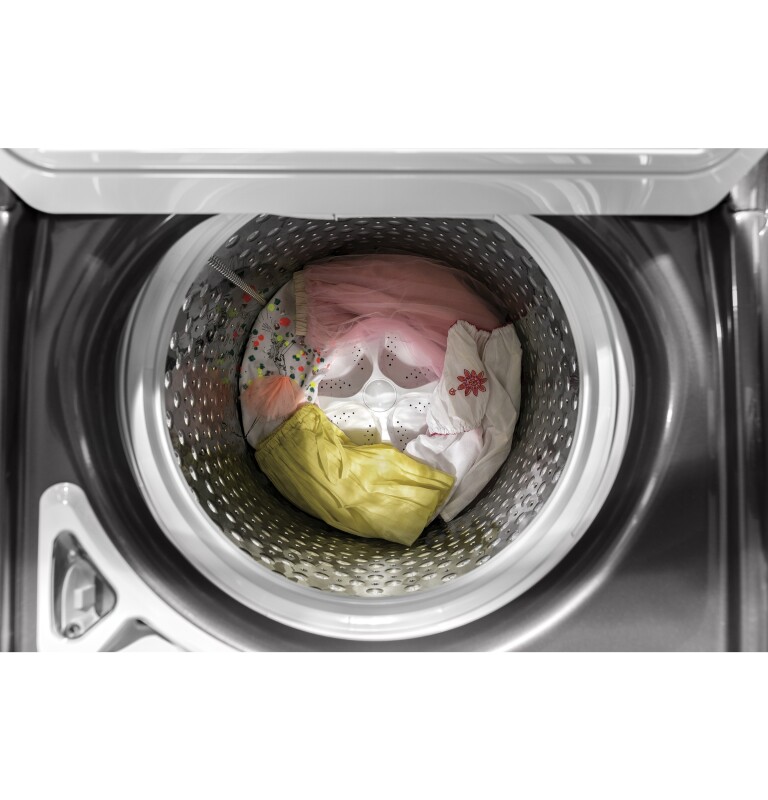 5.0 cu. ft. Capacity Smart Washer with Stainless Steel Basket GTW750CPLDG