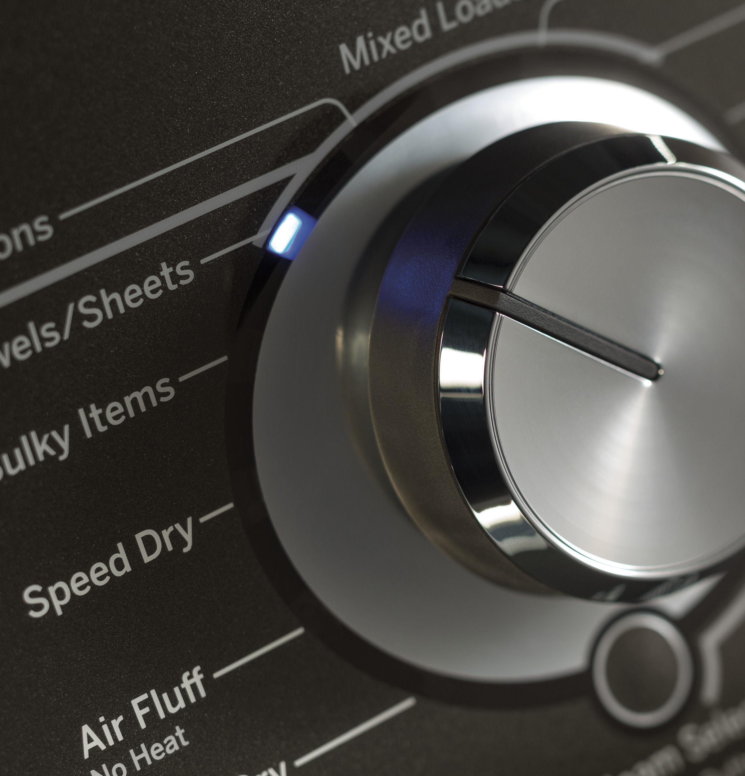 5.1 DOE cu. ft. capacity washer with SmartDispense Technology GTW860SPJMC