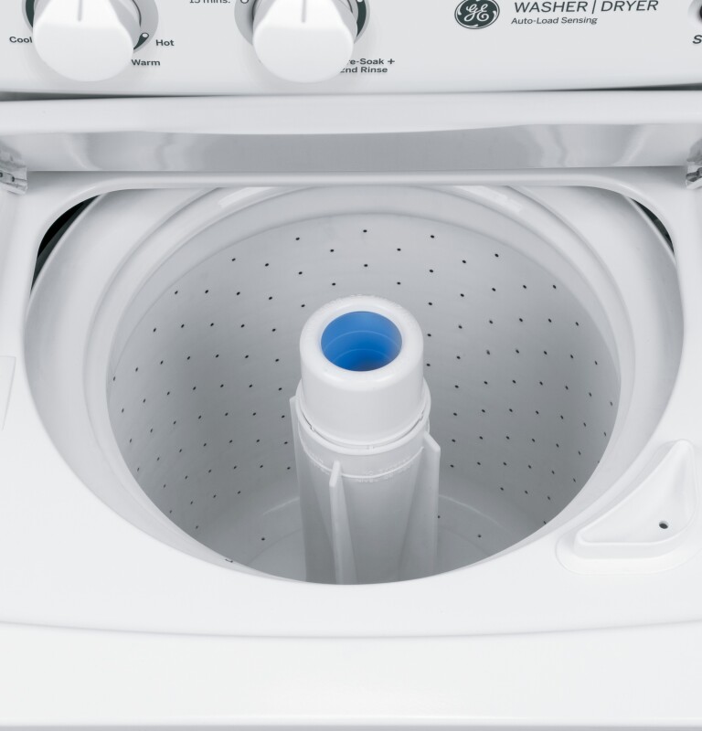 Unitized Spacemaker 2.0 DOE cu. ft. Washer and 4.4 cu. ft. Gas Dryer GUD24GSSJWW