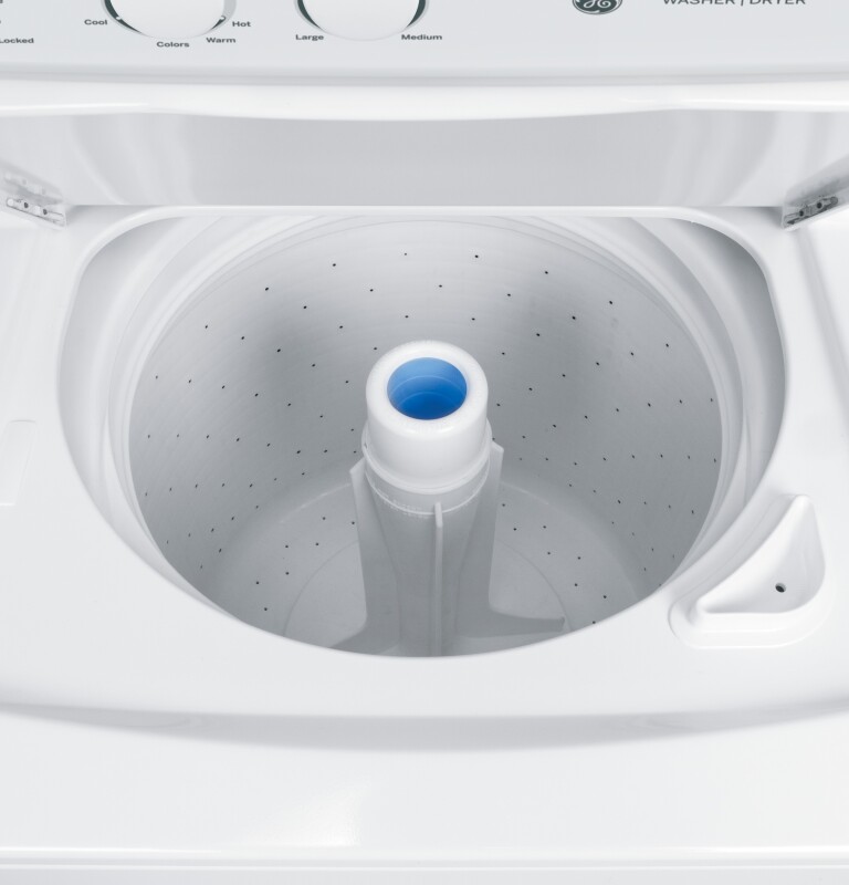 Unitized Spacemaker 3.2 DOE cu. ft. Washer and 5.9 cu. ft. Gas Dryer GUD27GSSJWW