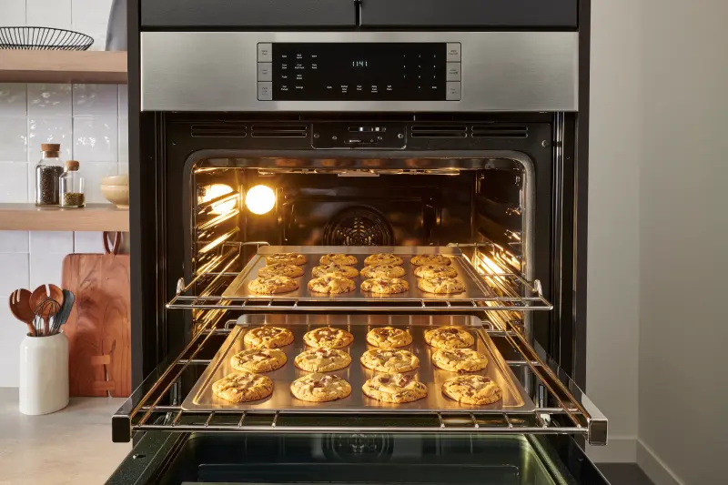 800 Series Double Wall Oven 30'' HBL8651UC
