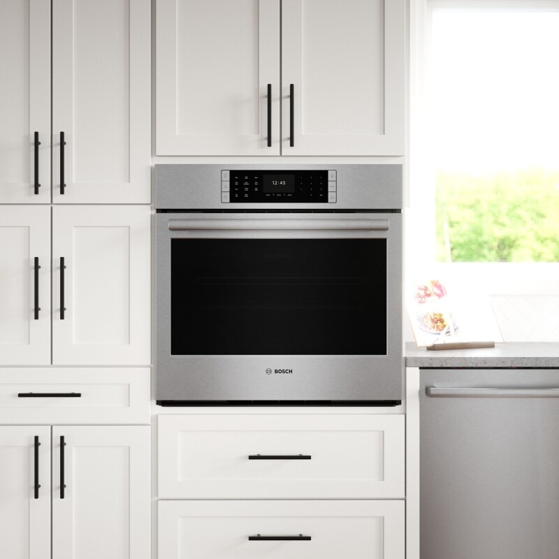 Benchmark™ Single Wall Oven 30'' HBLP454UC
