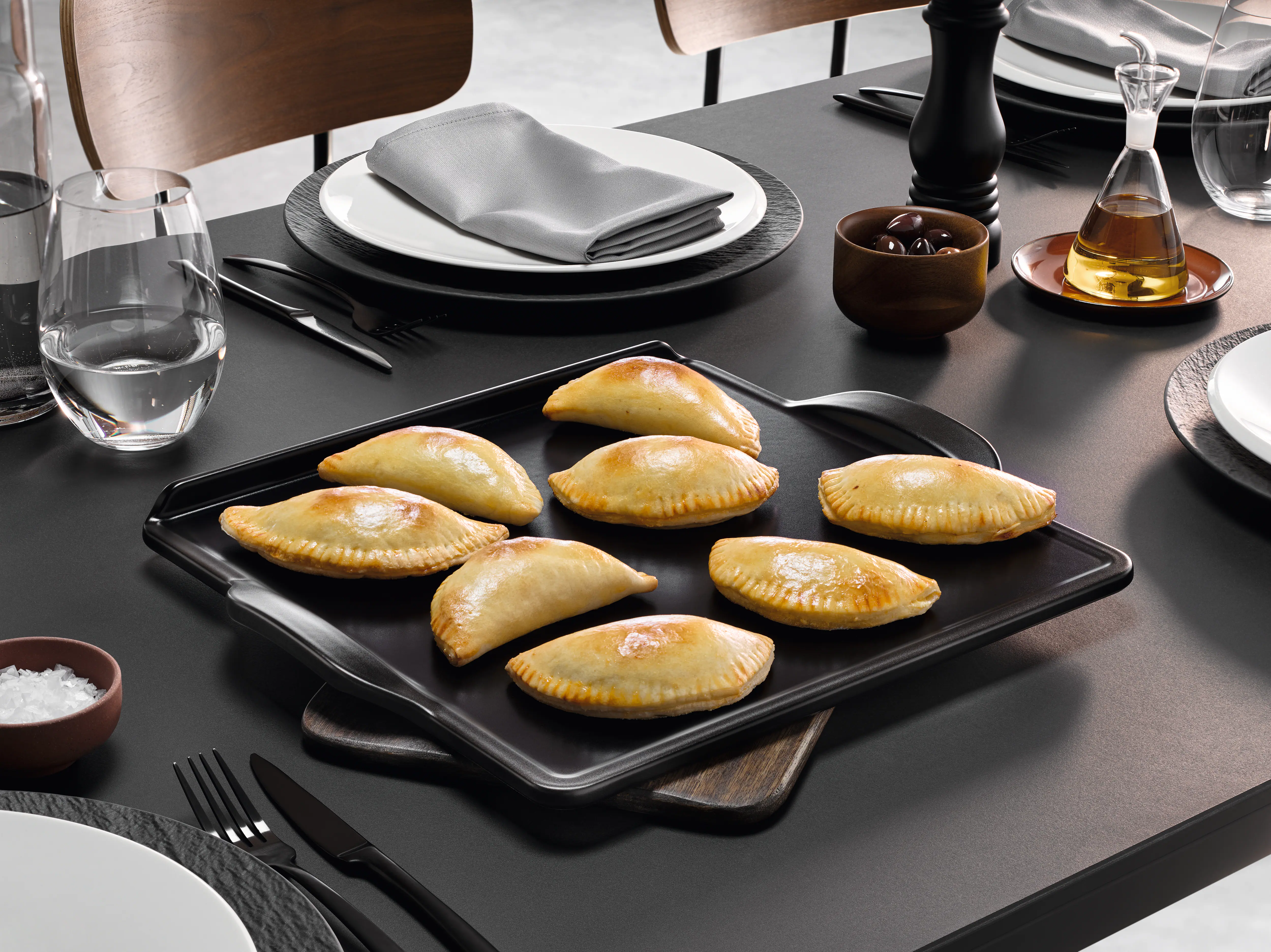 Gourmet baking and pizza stone for achieving the same results as if baked in a stone oven. HBS70