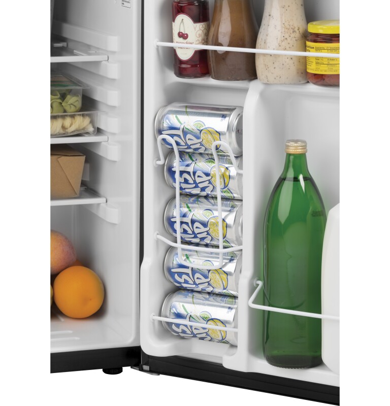 4.5 Cu. Ft. Compact Refrigerator4.5 Cu. Ft. Compact Refrigerator HC46SF10SV