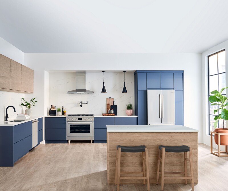 800 Series Dual Fuel Freestanding Range 36'' HDS8655U