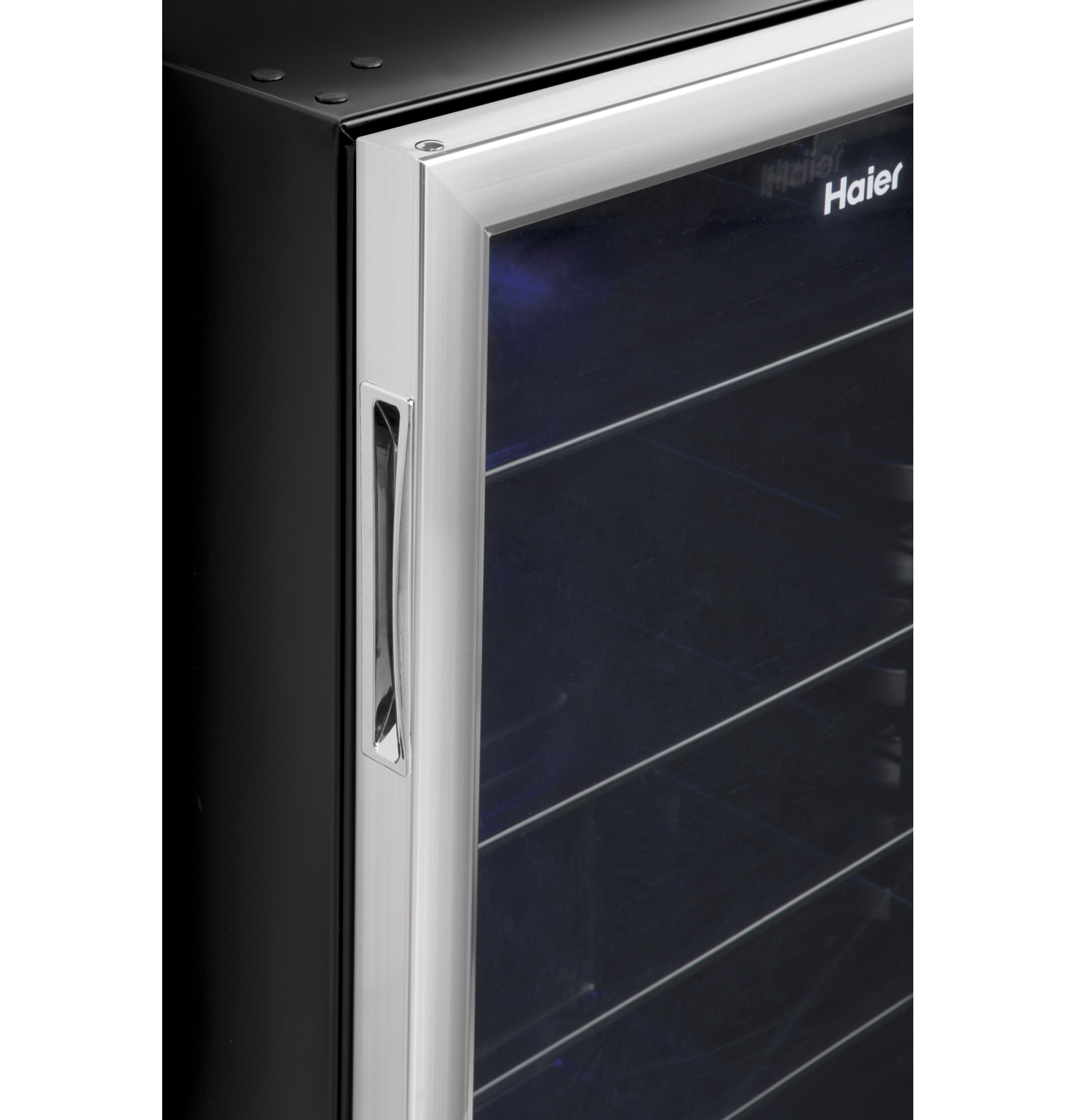 150-Can Beverage Center150-Can Beverage Center HEBF100BXS