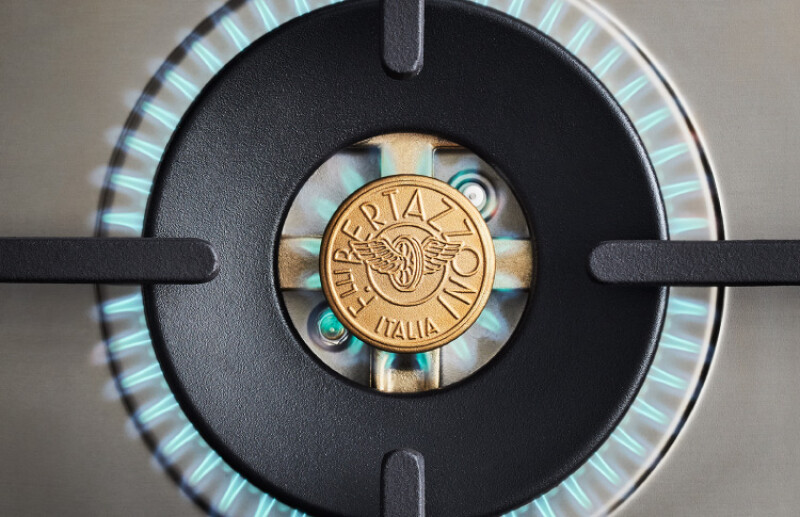 48 inch All-Gas Range 6 Brass Burner and Griddle HERT486GGASXT