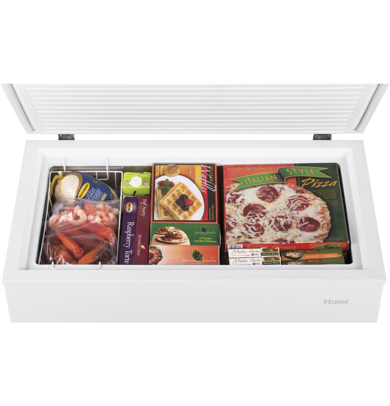 7.1 Cu. Ft. Chest Freezer HF71CM33NW