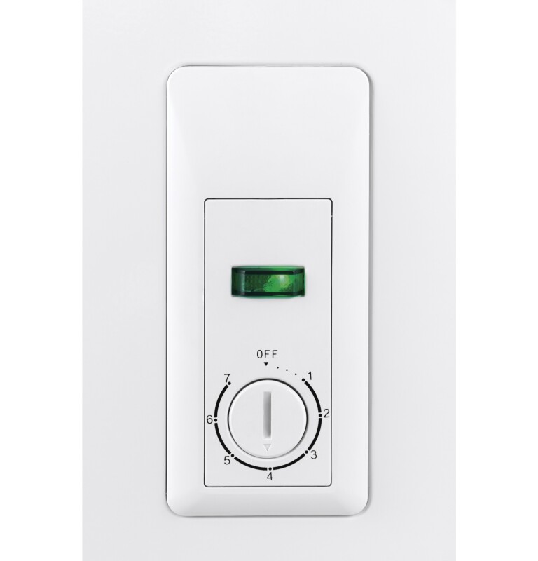 7.1 Cu. Ft. Chest Freezer HF71CM33NW