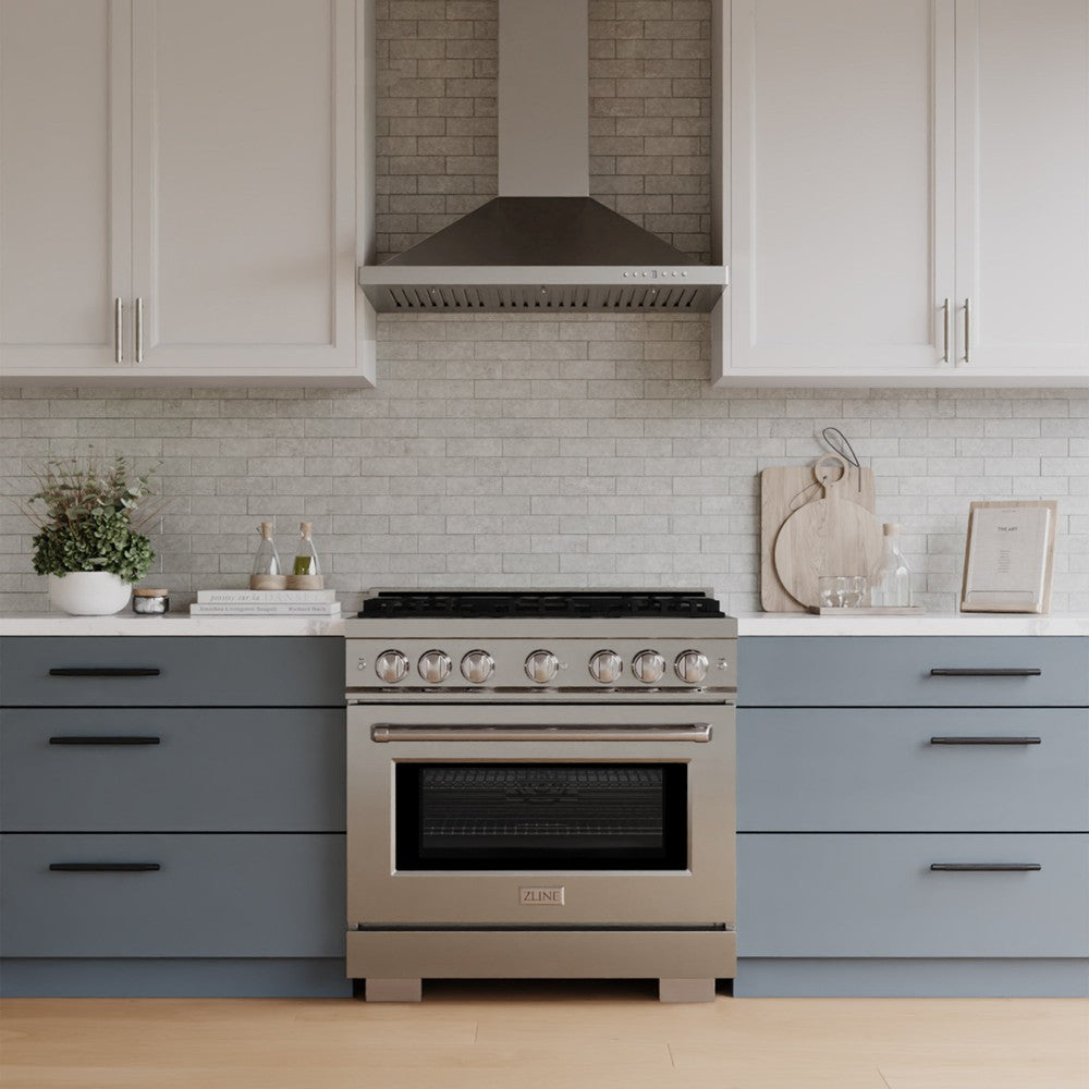 36 in. 5.2 cu. ft. Select Gas Range with 6 Burner Cooktop and Convection Gas Oven HGR36