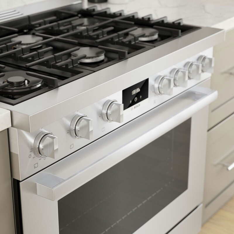 800 Series Gas Freestanding Range 36'' HGS8655UC