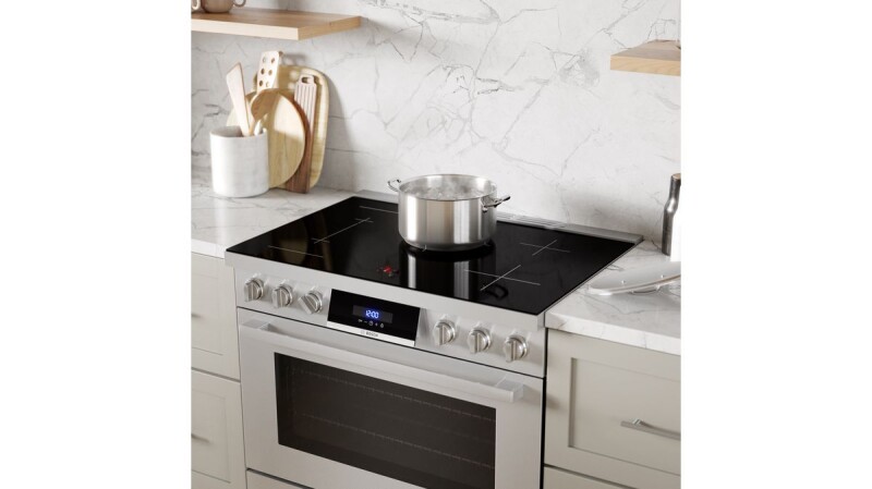 800 Series Induction freestanding range 36'' HIS8655U