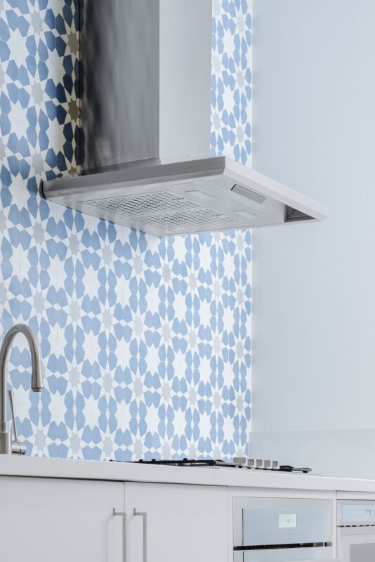 Masterpiece Pyramid Chimney Wall Hood 30" HMCB30WS