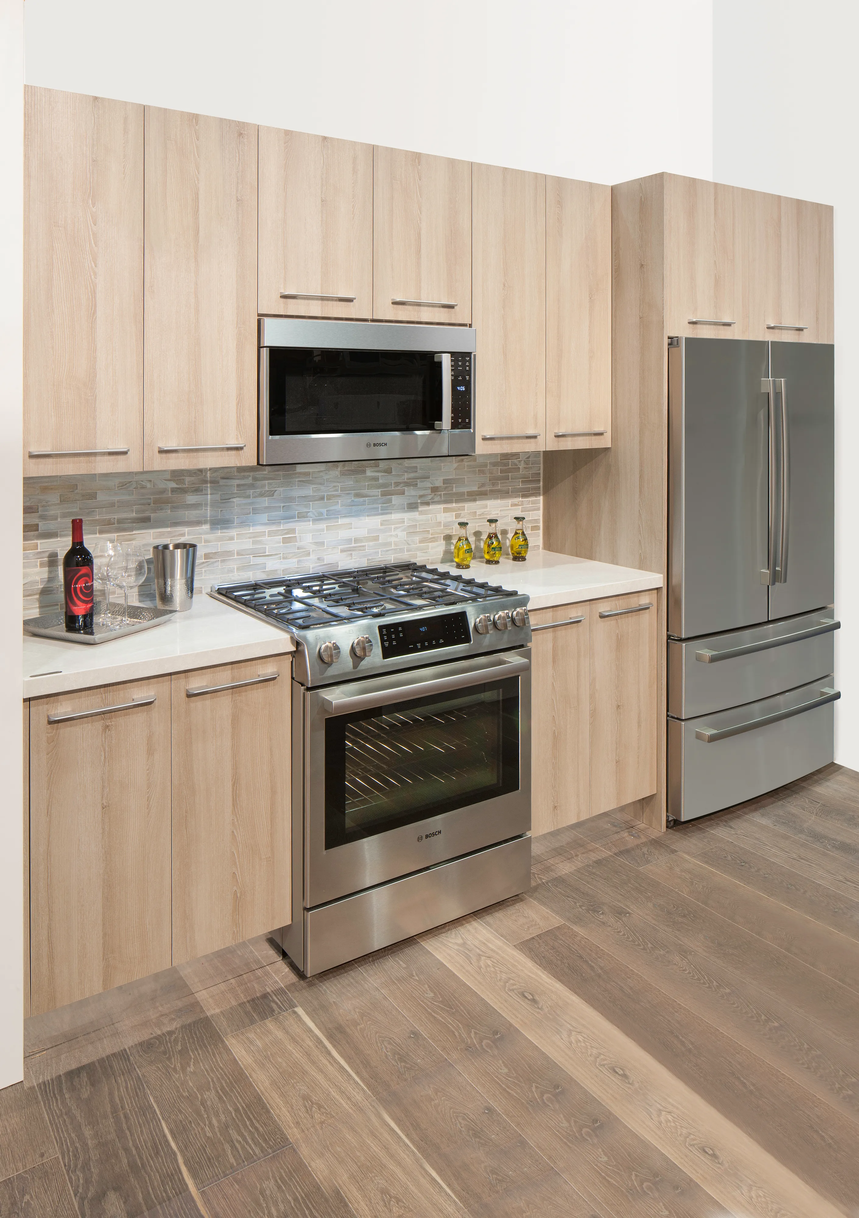 800 Series 30'' Left SideOpening Door HMV8054U
