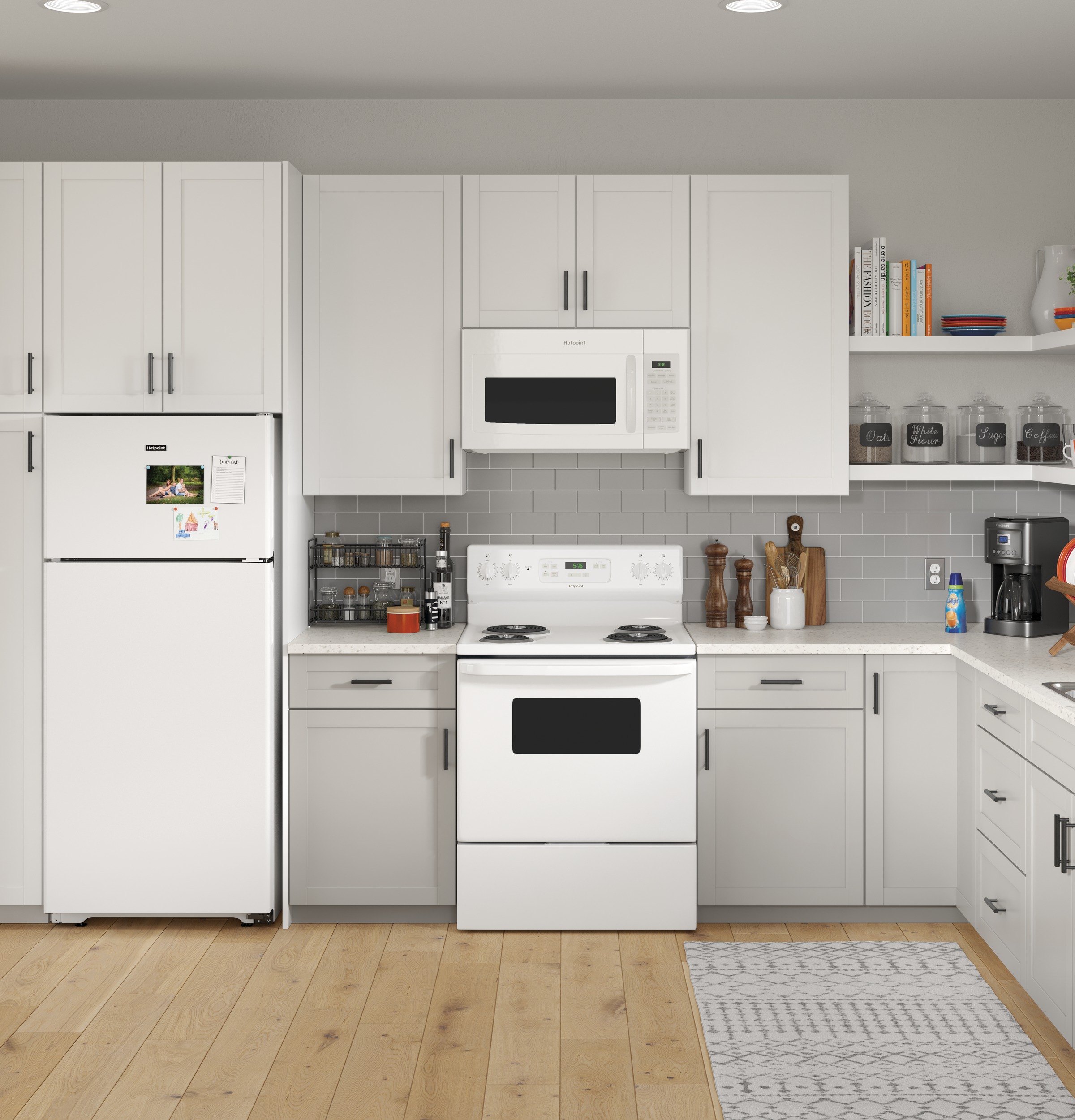 17.5 Cu. Ft. Top-Freezer Refrigerator HPS18BTHWW