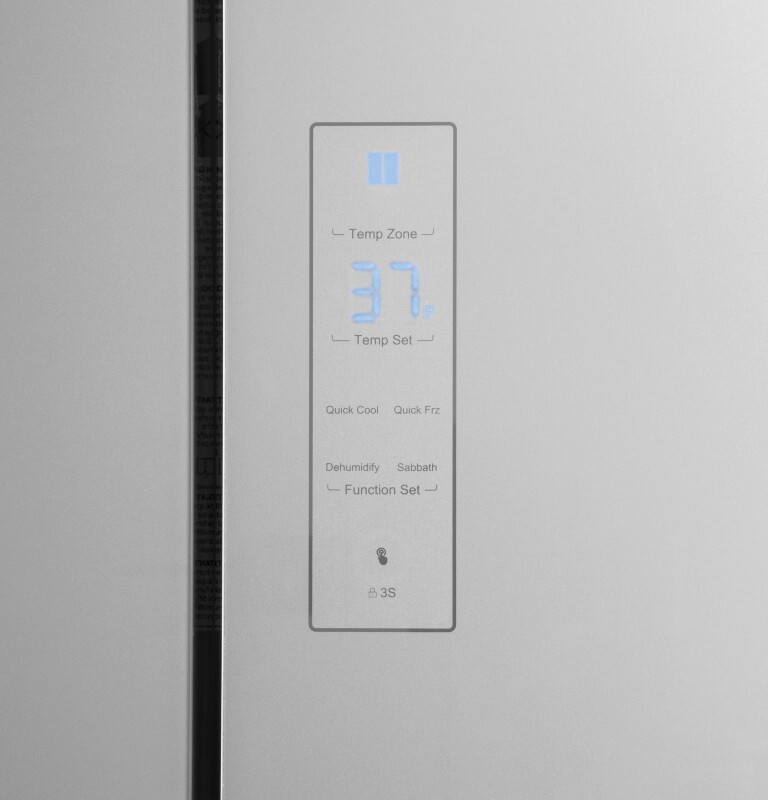 15-Cu.-Ft.Glass French-Door Refrigerator15-Cu.-Ft.Glass French-Door Refrigerator HRF15N3BGF