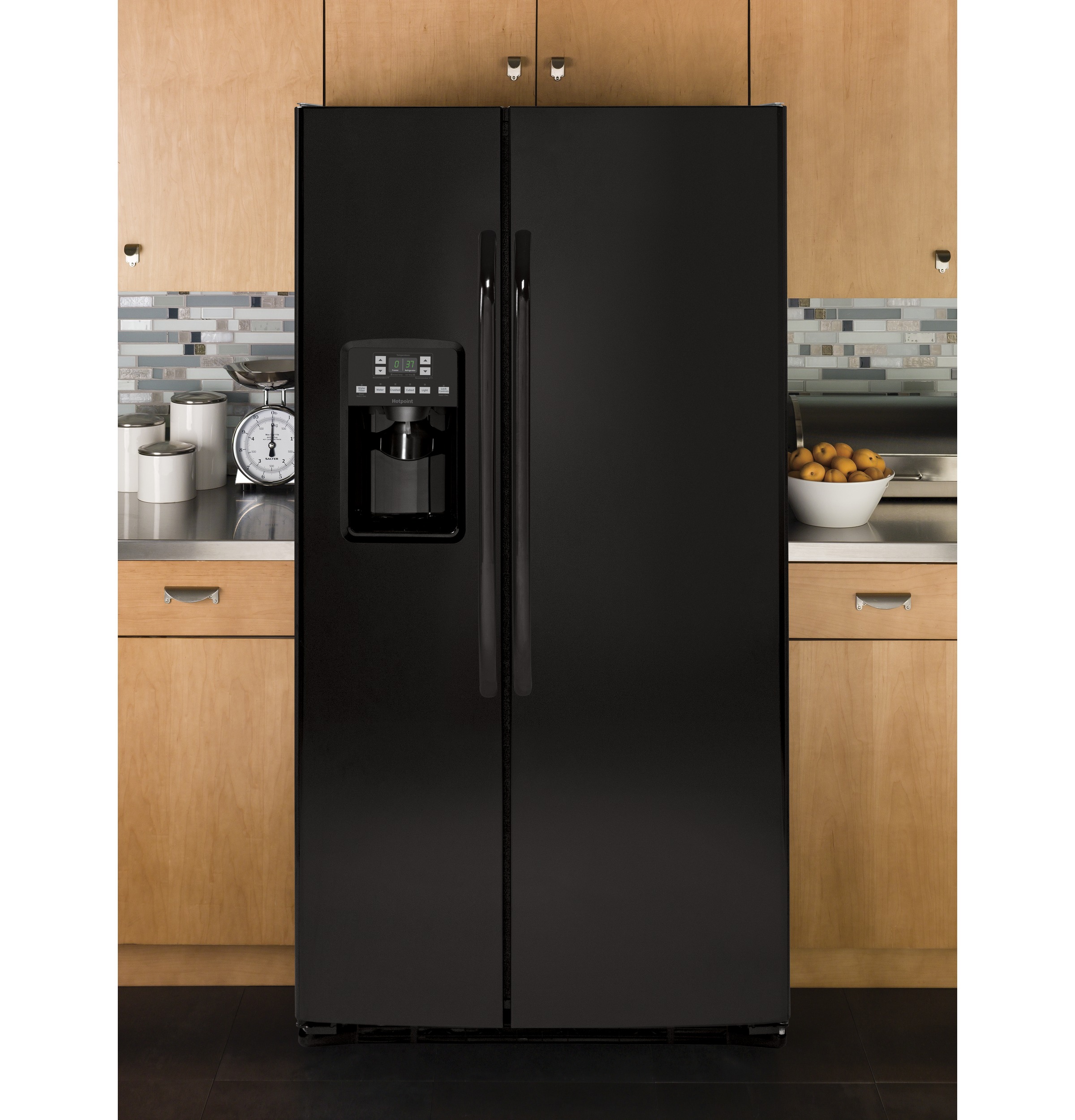 25.3 Cu. Ft. Side-by-Side Refrigerator HSS25ATHBB