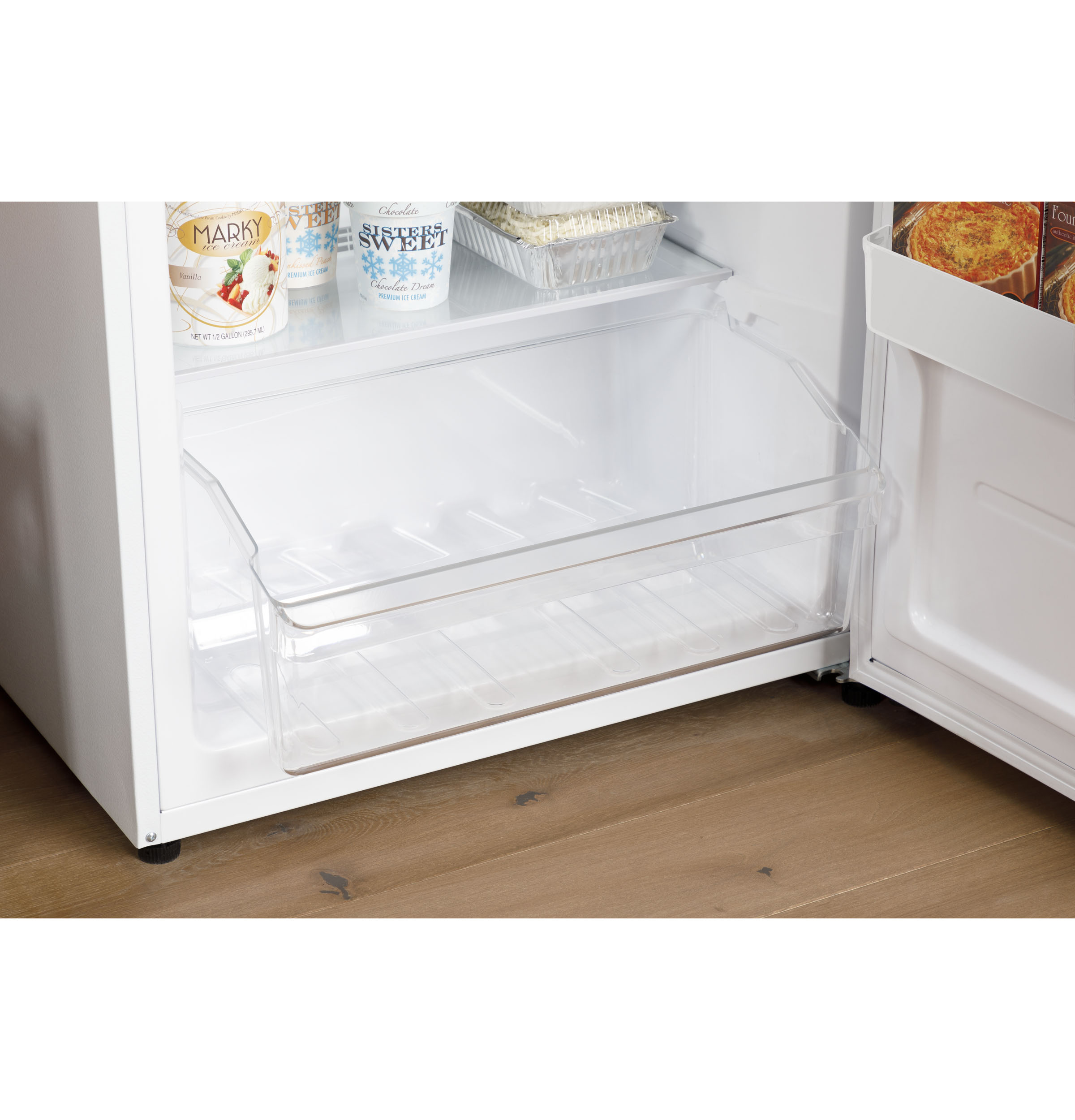 13 Cu. Ft. Frost-free Upright Freezer HUF13STRWW
