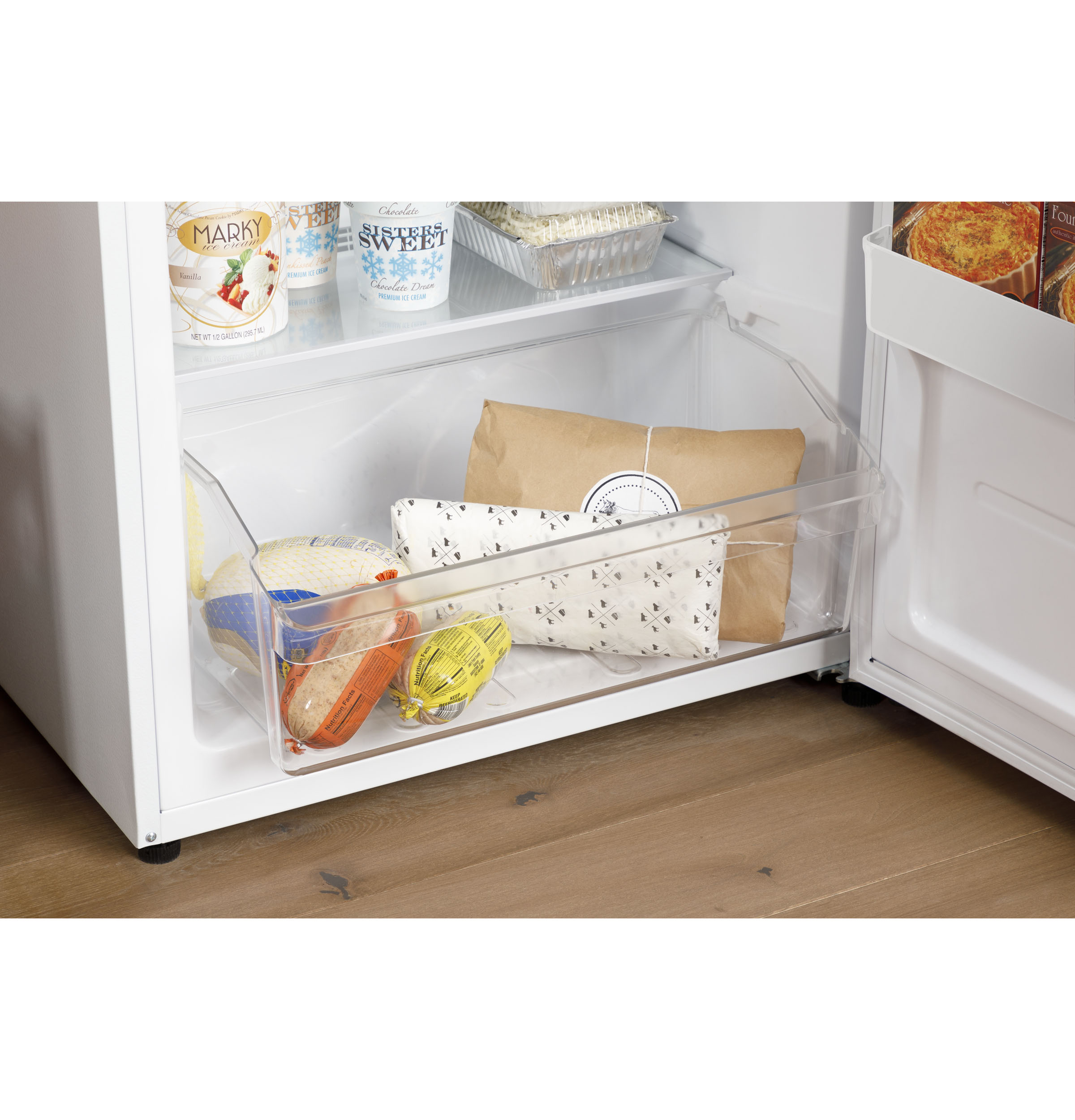13 Cu. Ft. Frost-free Upright Freezer HUF13STRWW