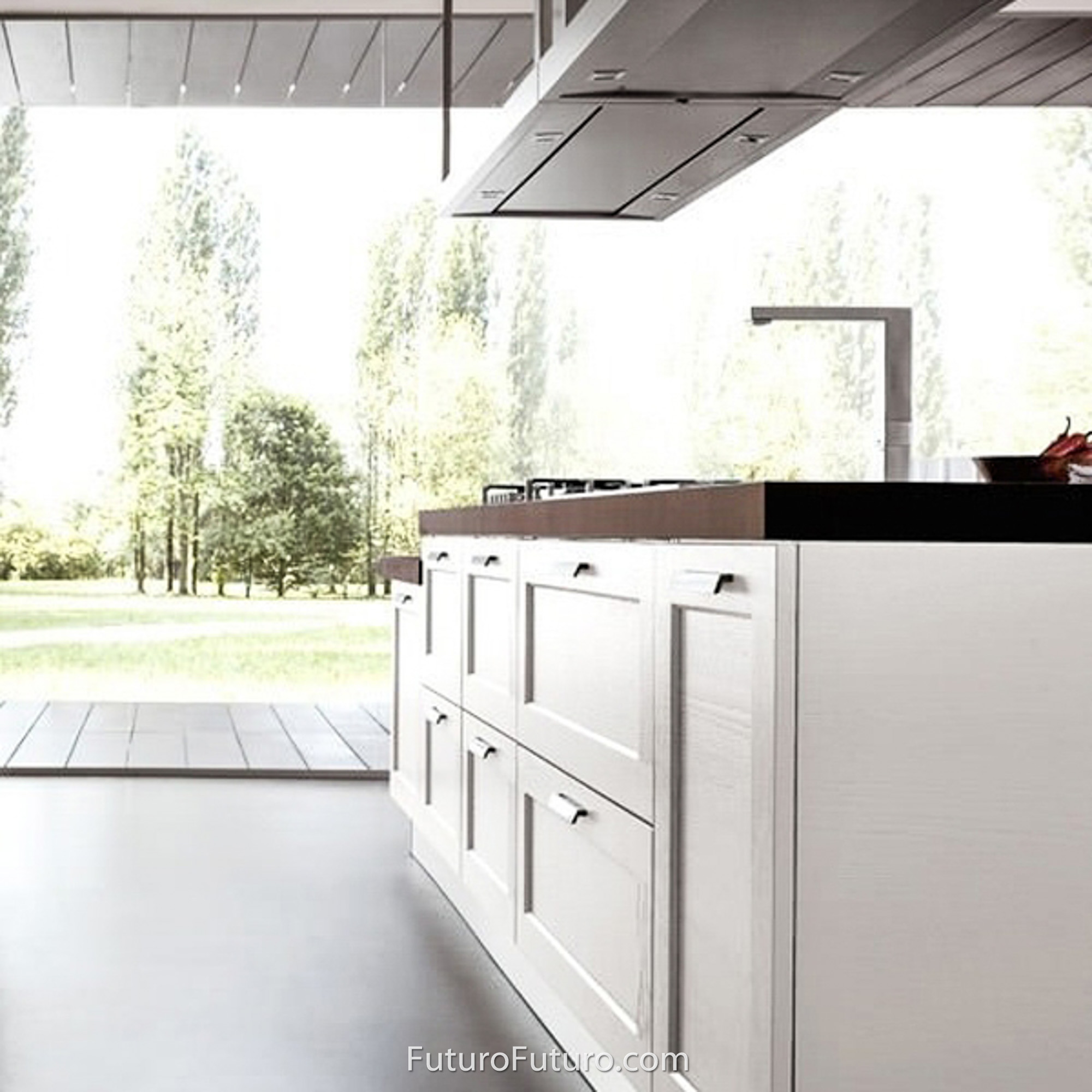 72″ Europe Station Island Range Hood IS72EUROPESTN