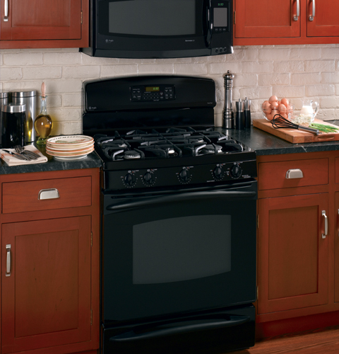 30" Free-Standing Dual-Fuel Range J2B912BEKBB