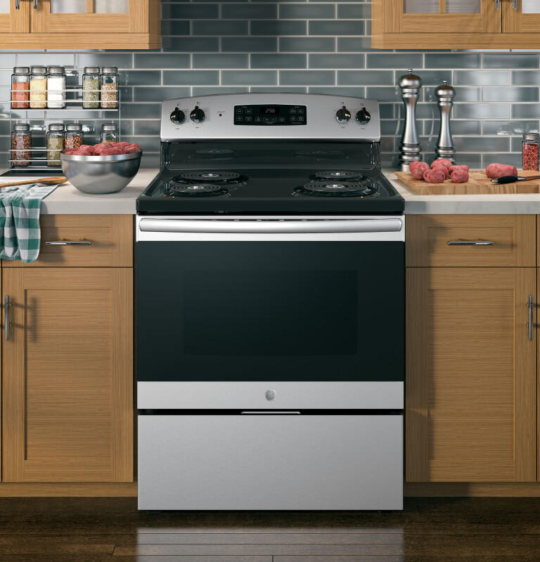 30" Free-Standing Self-Clean Electric Range JB256RMSS