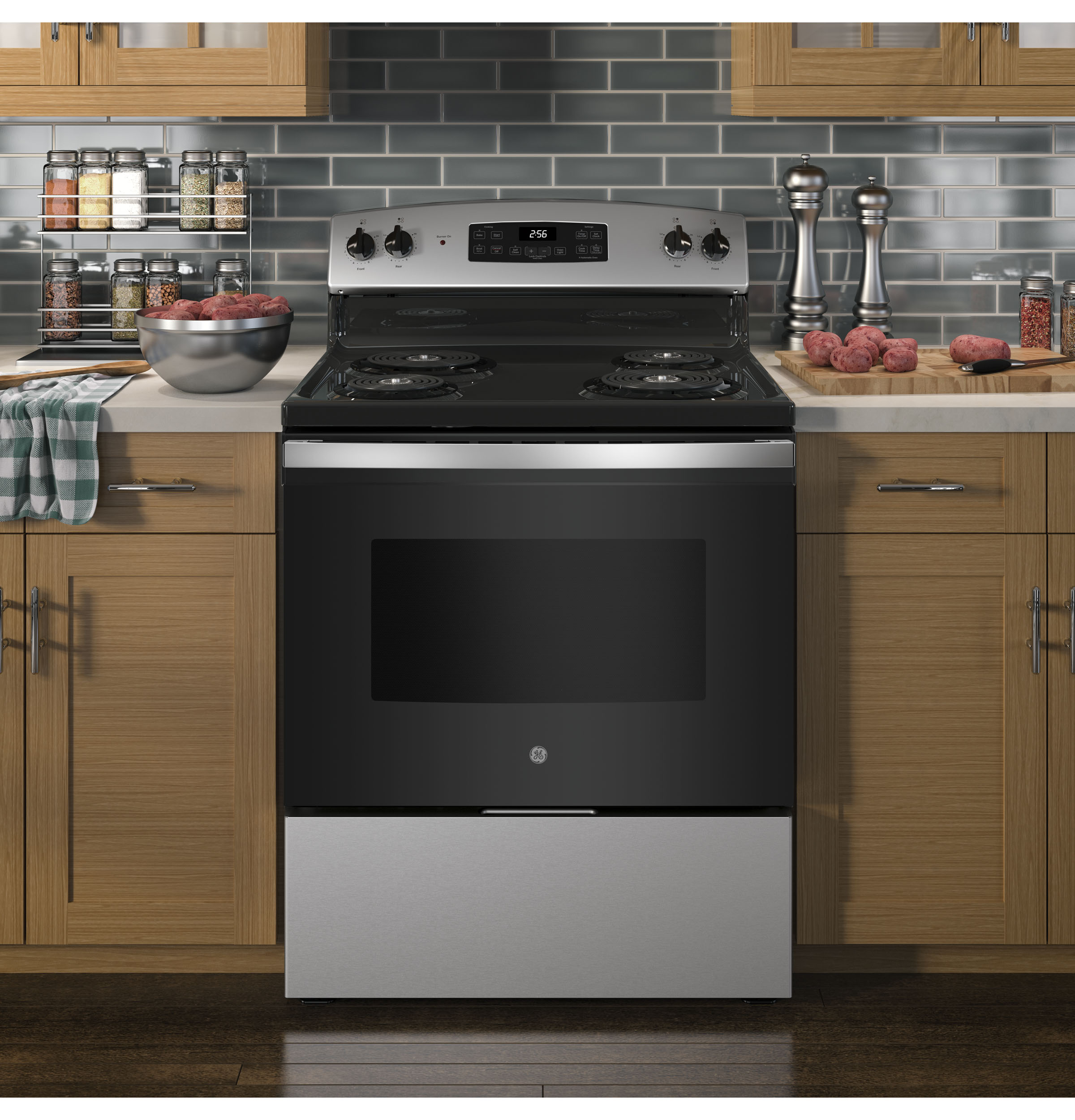 30" Free-Standing Self-Clean Electric Range JB256RTSS