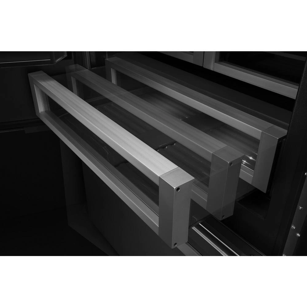 36” Panel-Ready Built-In Bottom-Freezer Refrigerator (Right-Hand Door Swing) JB36NXFXRE